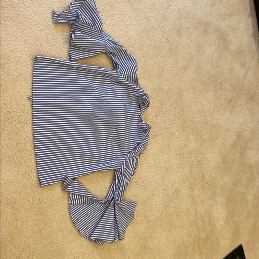 Stripped blouse never worn